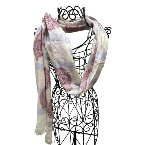 Ann Taylor Loft Floral Scarf NWT - Picture 3 of 5